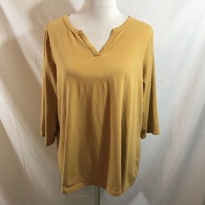 Relativity gold 3/4 sleeve V neck T - womens 2X -